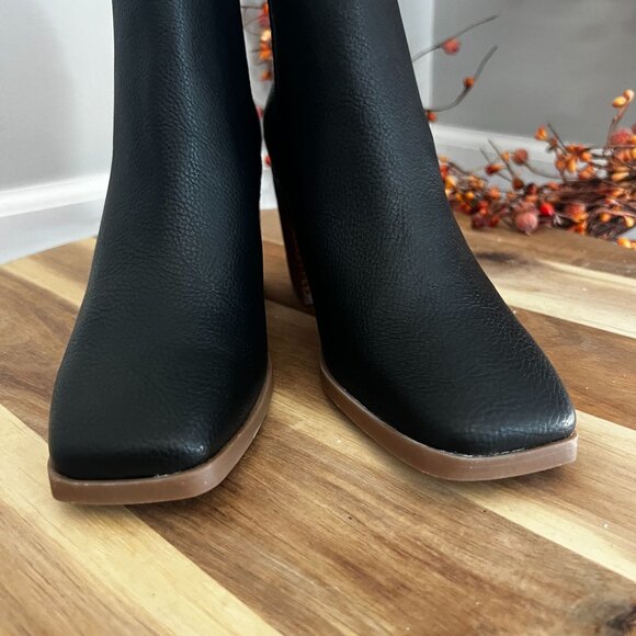 Yellow Box Maora Womens Heeled Boot Squared Toe Sz 6 in Black Faux Leather - Picture 4 of 10
